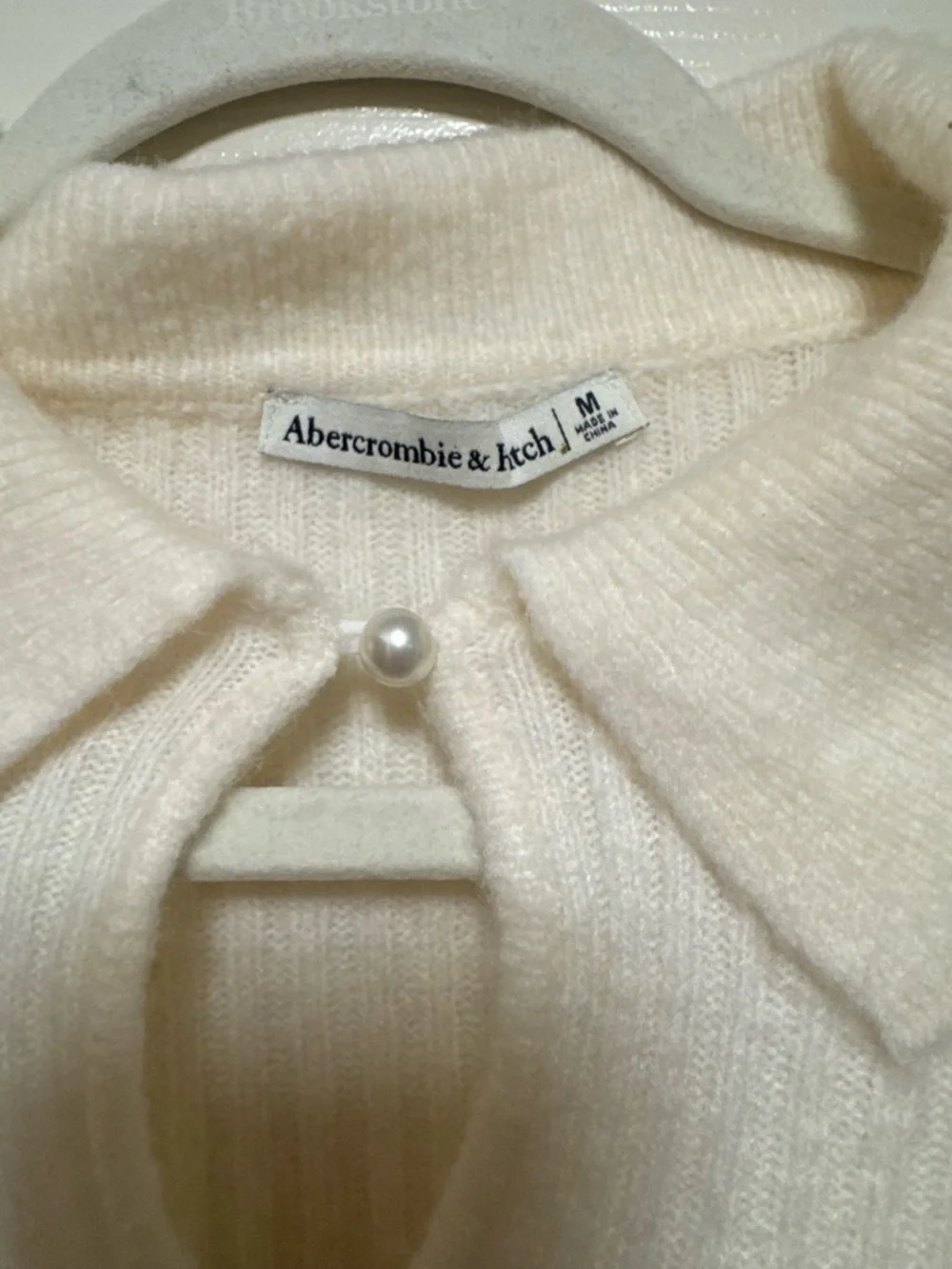 Abercrombie & Fitch Cream Short-Sleeve Pearl Button Collared Cardigan